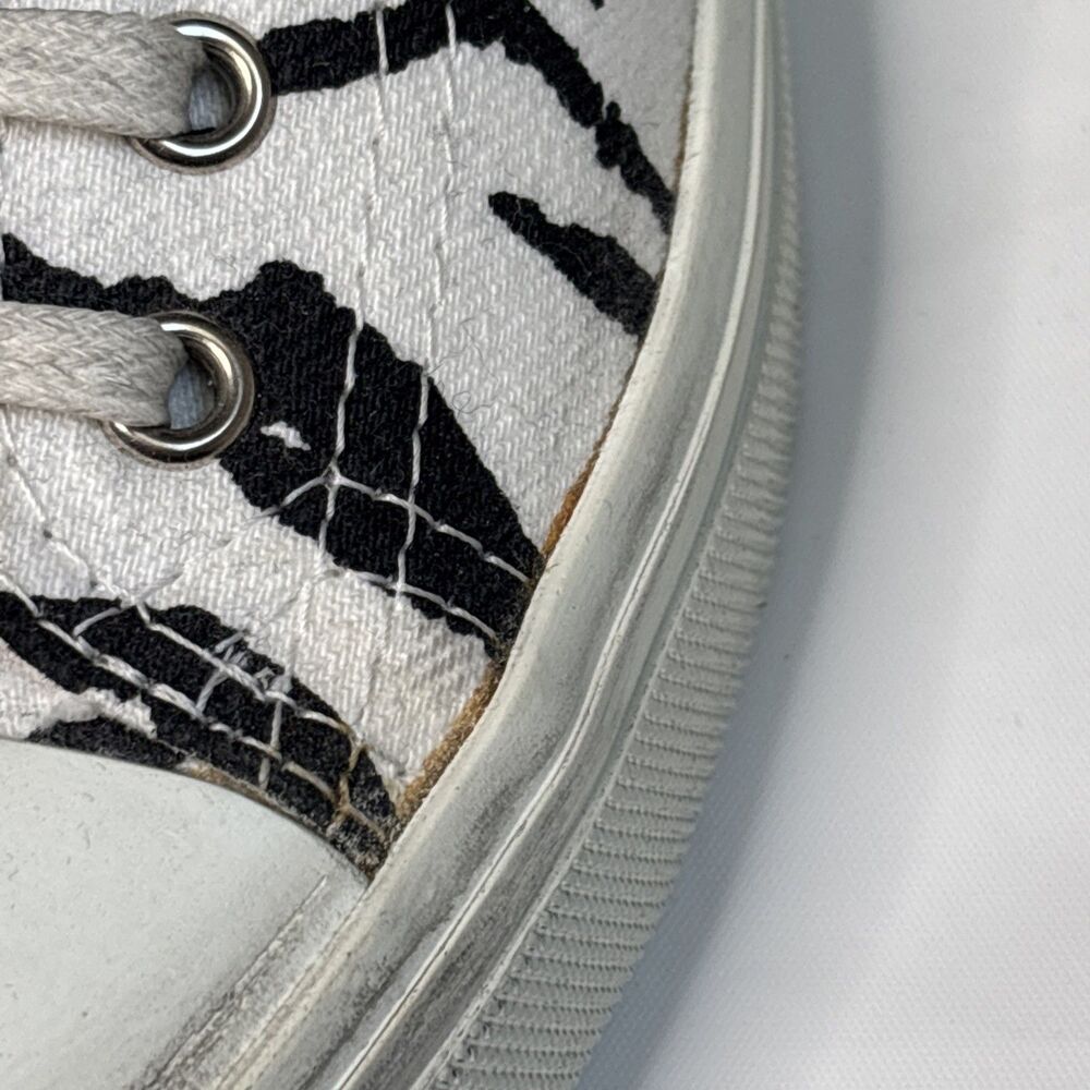 Saint Laurent Paris Zebra Print Low Top Sneakers Canvas Shoes New Box Dust Bag - Picture 12 of 16